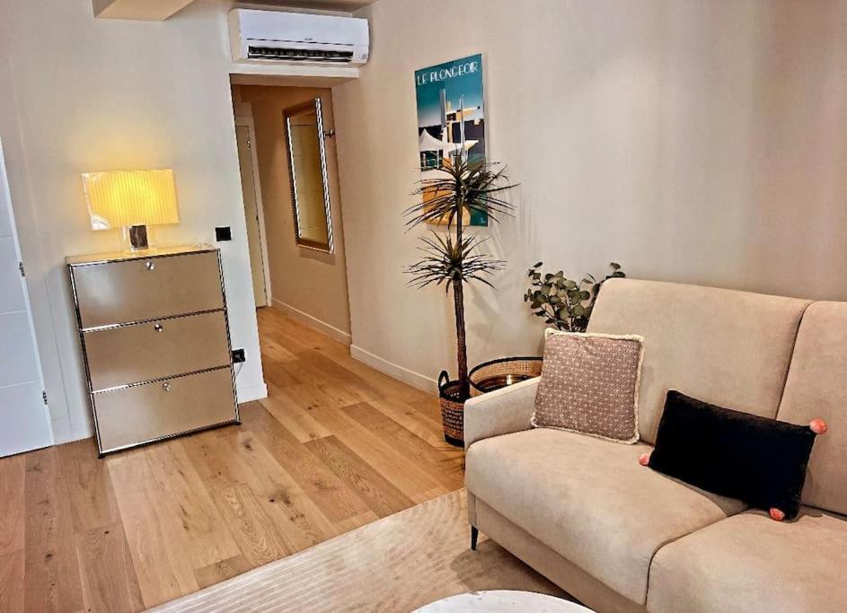 Massena Street, 2 Rooms Balcony ニース エクステリア 写真